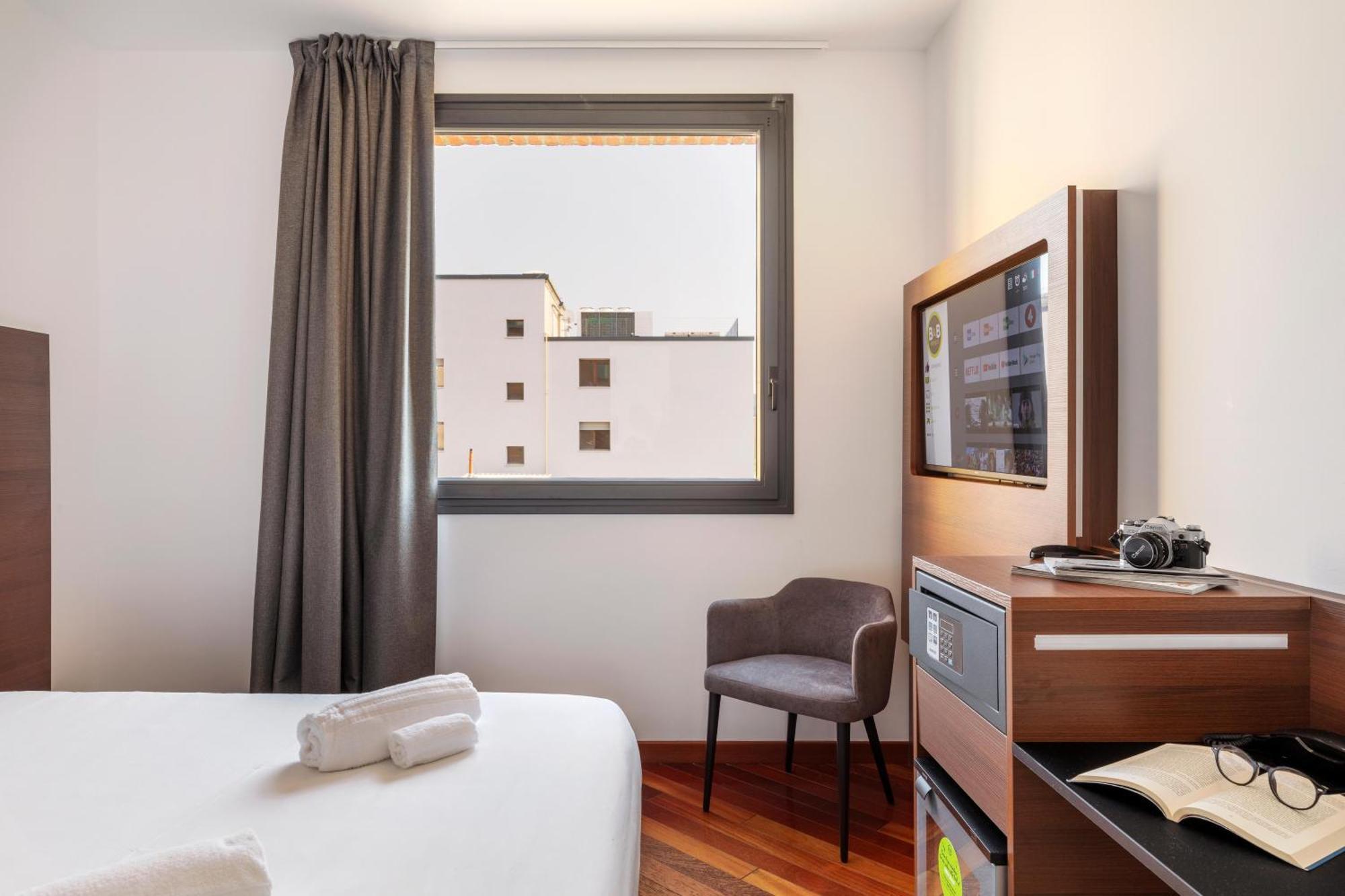 B&B Hotel ซัสเซาโล ภายนอก รูปภาพ