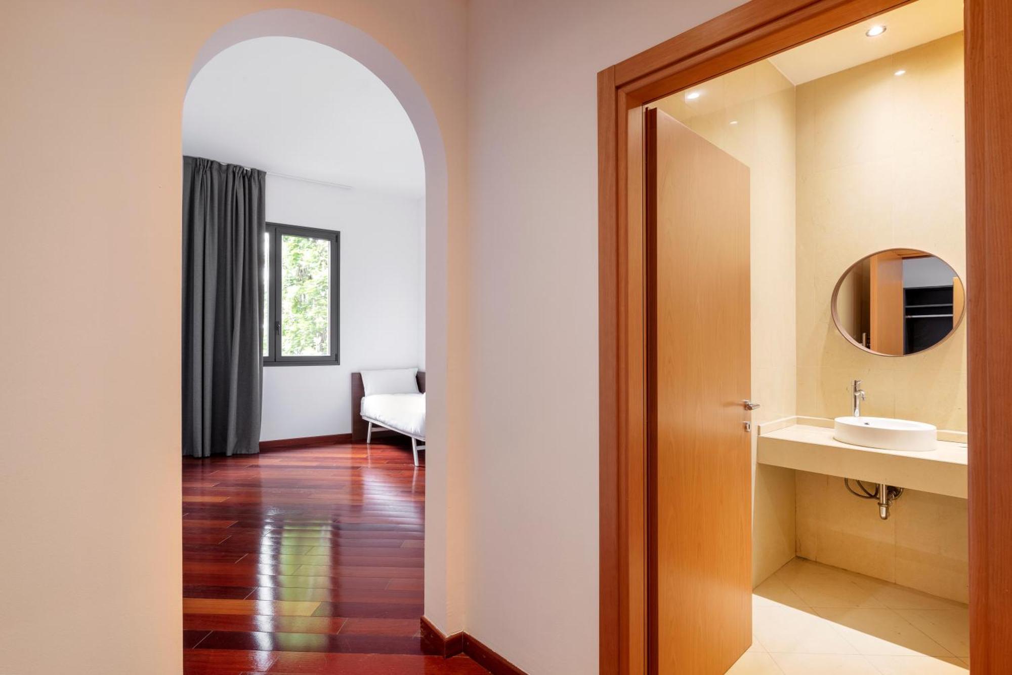 B&B Hotel ซัสเซาโล ภายนอก รูปภาพ