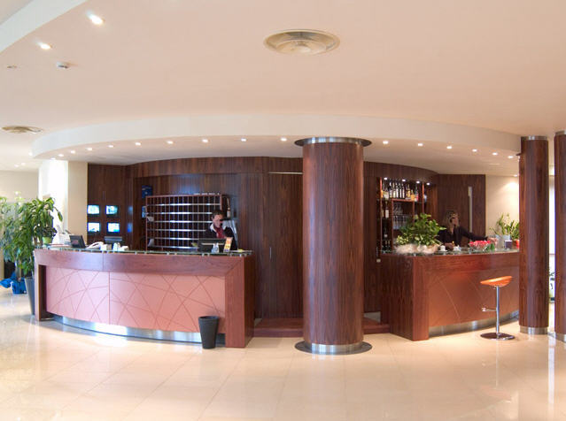 B&B Hotel ซัสเซาโล ภายใน รูปภาพ